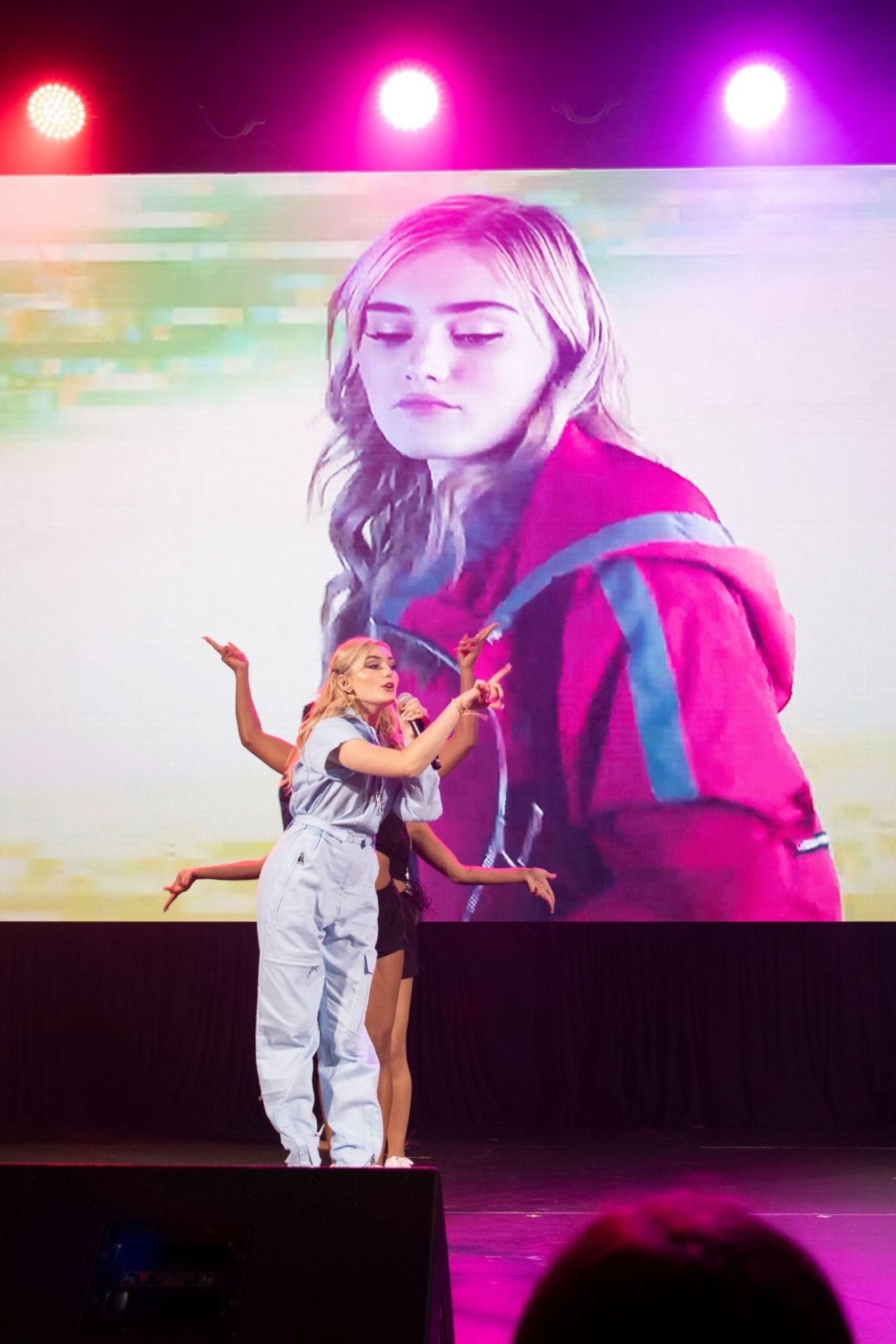 Meg Donnelly - Performs Live at the D23 Expo in Anaheim 08/25/2019