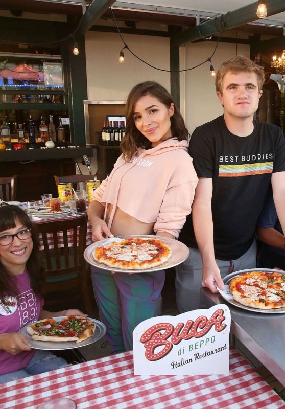 Olivia Culpo - Hosts A Pizza Party in Support of Best Buddies International in Los Angeles 07/31/2019