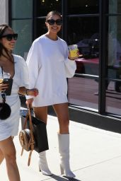 Olivia Culpo Street Fashion 08/06/2019