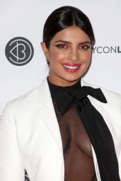 Priyanka Chopra – Beautycon Festival Los Angeles 2019