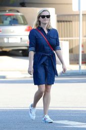 Reese Witherspoon at Her Office in Brentwood 08/26/2019