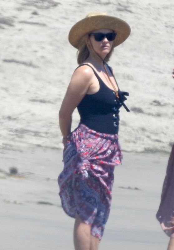 Reese Witherspoon in a Swimsuit at the Beach in Malibu 08/25/2019
