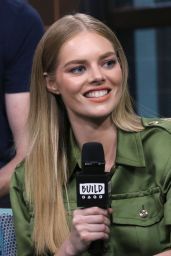Samara Weaving - Discussing "Ready or Not" at BUILD Studio in NYC 08/22/2019