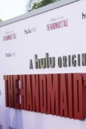 Yvonne Strahovski - "The Handmaid Tale´s" Season 3 Finale Premire