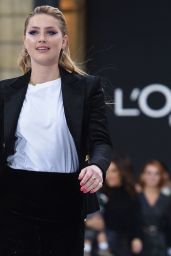 Amber Heard – Le Defile L’Oreal Paris Show in Paris 09/28/2019