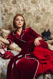 AnnaSophia Robb - Roger Vivier Fall Collection Jewels to Shoes Campaign