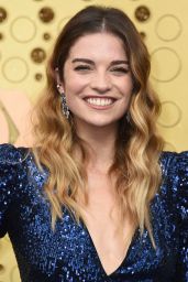 Annie Murphy – 2019 Emmy Awards