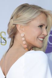 Christie Brinkley – 2019 Beauty Awards in Hollywood