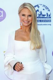 Christie Brinkley – 2019 Beauty Awards in Hollywood