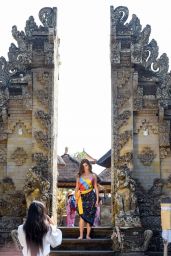 Demi Rose - Visiting a Small Temple in Bali 08/27/2019