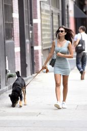 Emily Ratajkowski in Tight Dress - NYC 09/04/2019