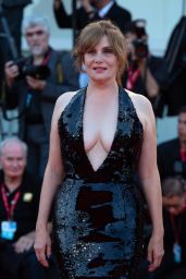 Emmanuelle Seigner – “An Officer and a Spy” Premiere at the 76th Venice Film Festival