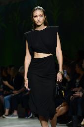 Gigi Hadid – Versace Fashion Show in Milan 09/20/2019