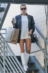 Hailey Rhode Bieber - Leaving a Business Meeting in Beverly Hills 09/17/2019