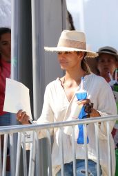 Halle Berry - Arrives at the Malibu Chili Cookoff in Malibu 08/31/2019