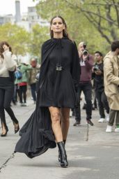 Izabel Goulart – Valentino Fashion Show in Paris 09/29/2019