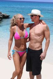 Jenny McCarthy in a Bikini on Holiday in Turks and Caicos 08/31/2019