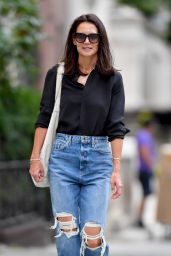 Katie Holmes - Out for Lunch in NYC 09/10/2019 • CelebMafia