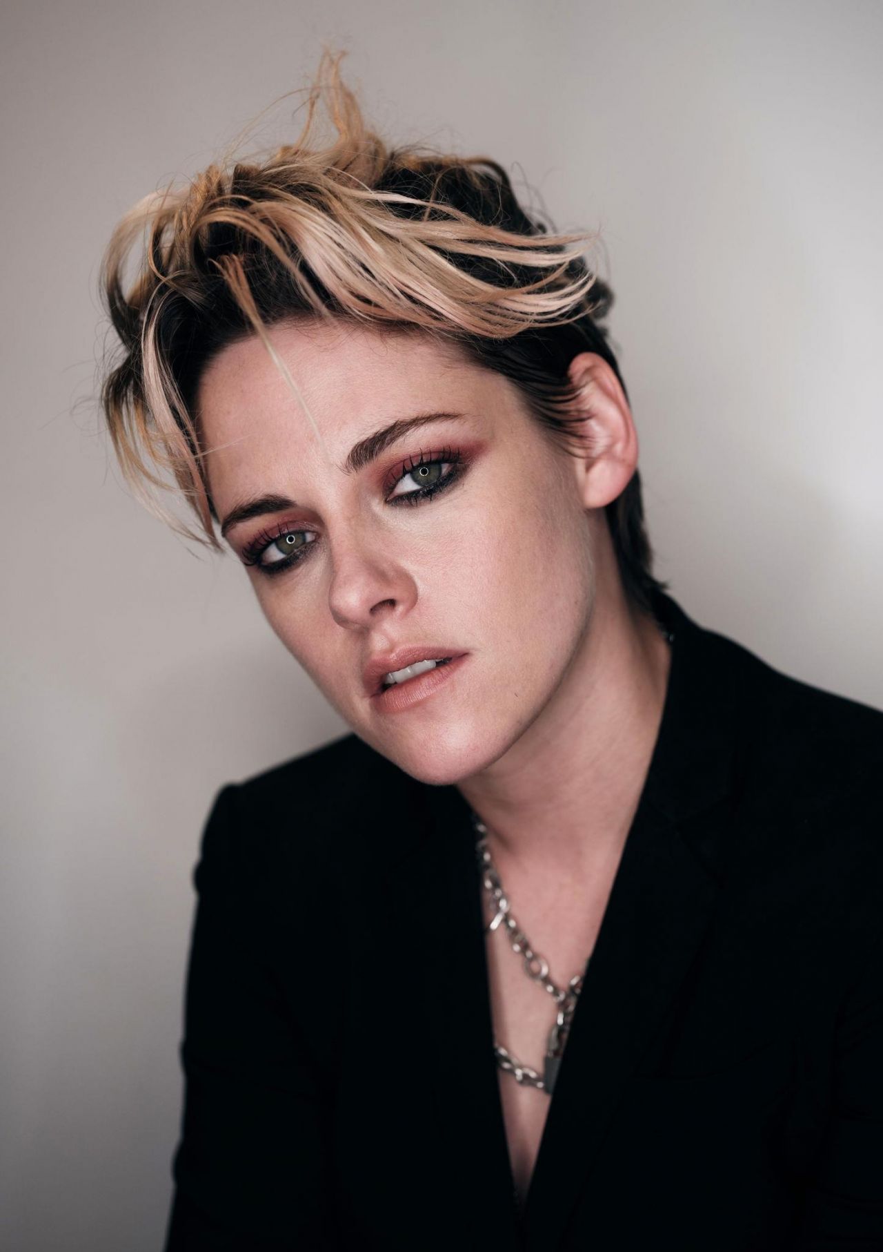 Kristen Stewart – 2019 TIFF Portraits • CelebMafia