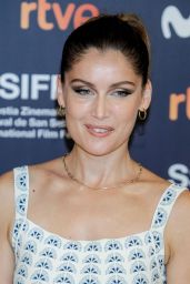 Laetitia Casta - "Le Mileu De L