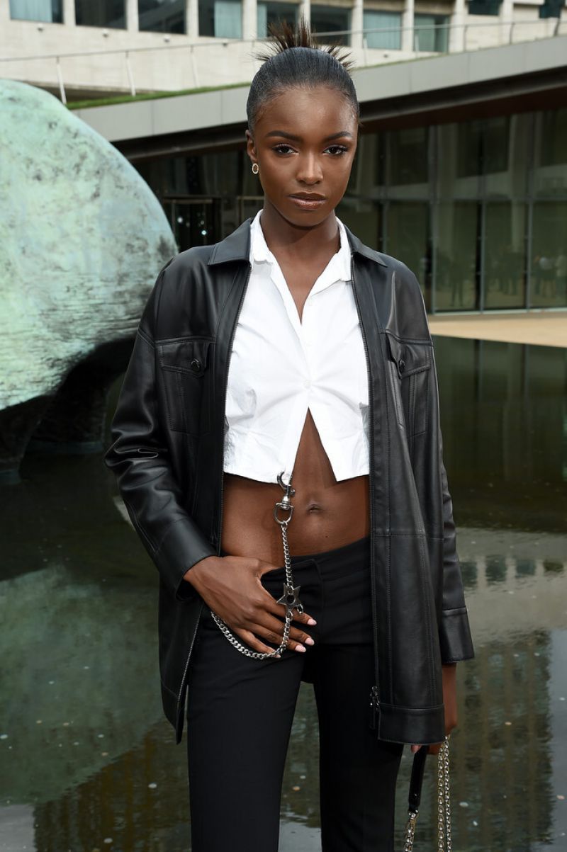 Leomie Anderson Style, Clothes, Outfits and Fashion• Page 3 of 5