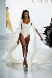 Leomie Anderson - Walking the Runway for Cong Tri at NYFW 09/09/2019