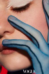 Mackenzie Foy - Photoshoot for Vogue Taiwain 2019