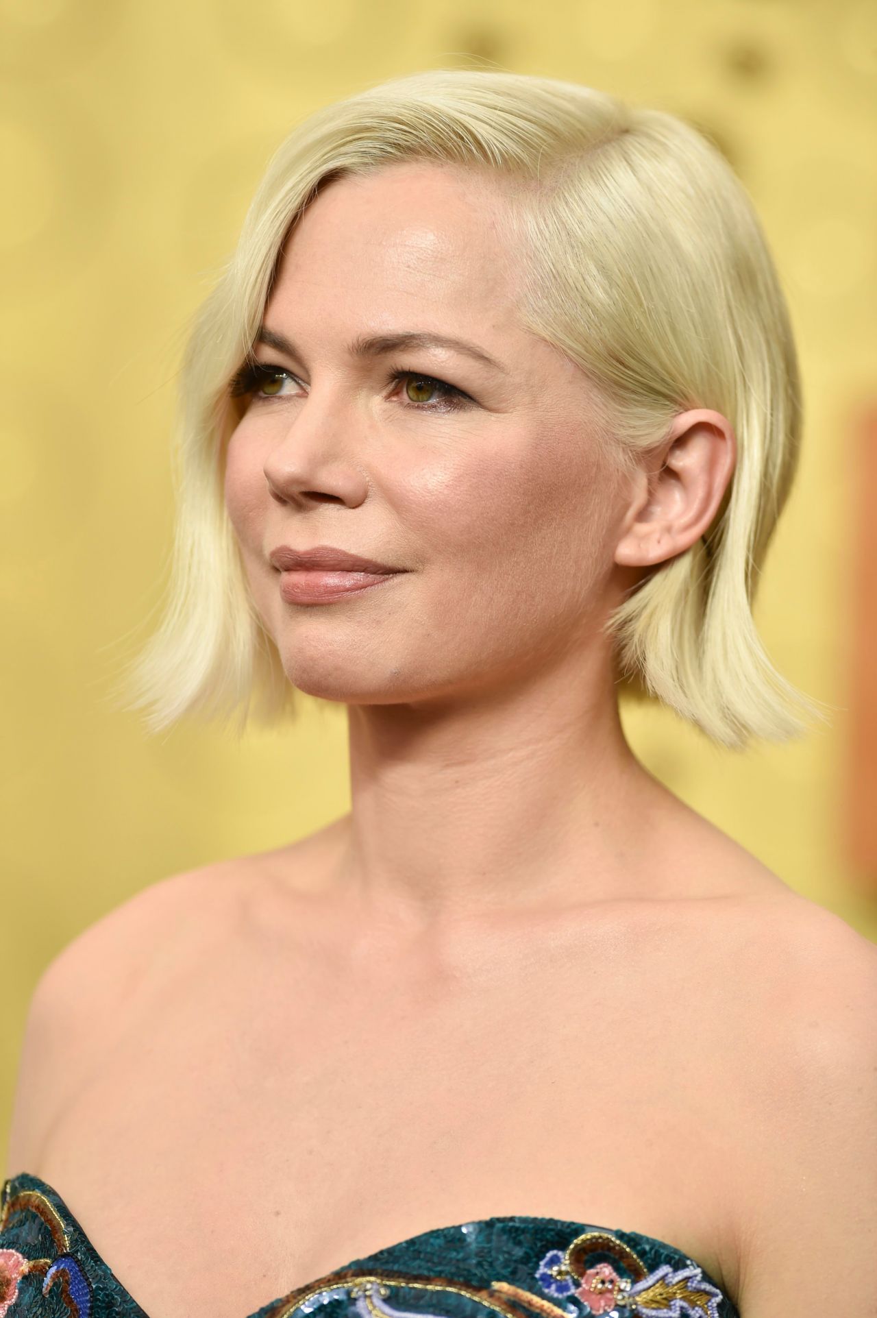 Michelle Williams – 2019 Emmy Awards (more photos) • CelebMafia