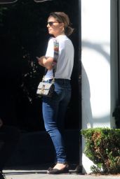 Natalie Portman - Out for Lunch in West Hollywood 09/17/2019