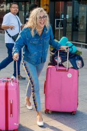 Pixie Lott in Travel Outfit at LAX in LA 09/19/2019