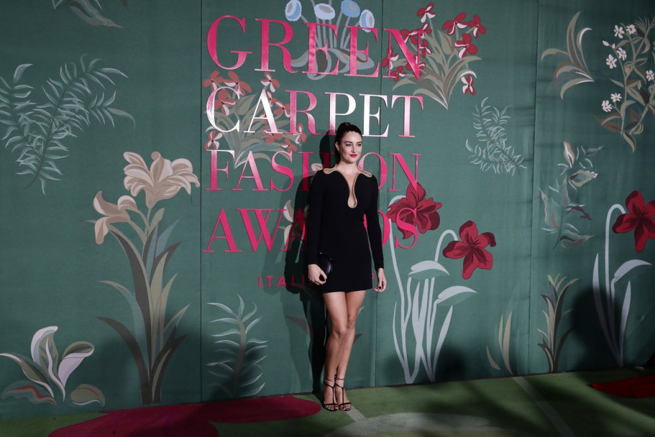 Shailene Woodley - Green Carpet Fashion Awards 2019 • CelebMafia