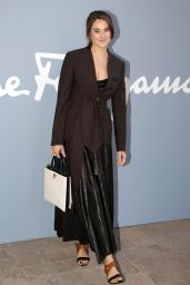 Shailene Woodley – Salvatore Ferragamo Fashion Show in Milan 09/21/2019
