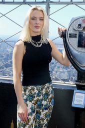 Zara Larsson - Photoshoot at Empire State Building in NYC