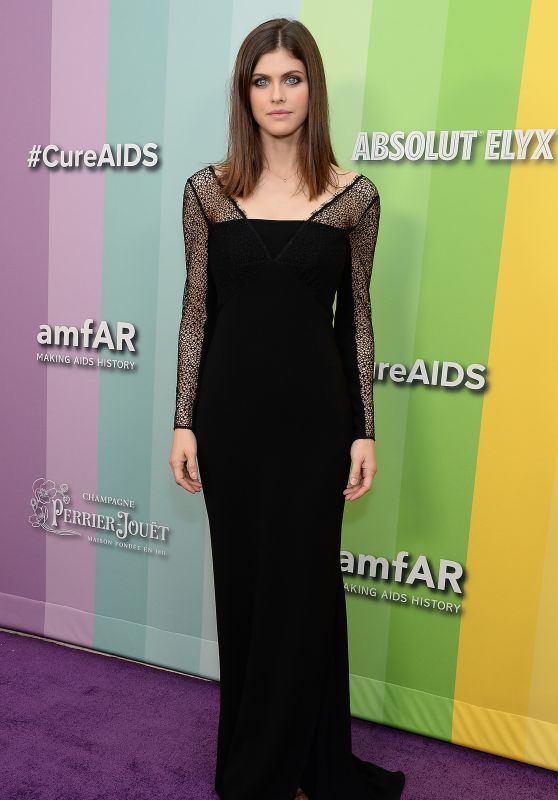 Alexandra Daddario – 2019 amfAR Gala in LA