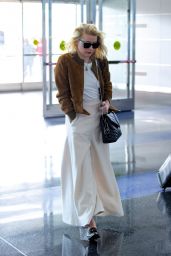 Amber Heard - Arriving at JFK Airport in New York 10/13/2019