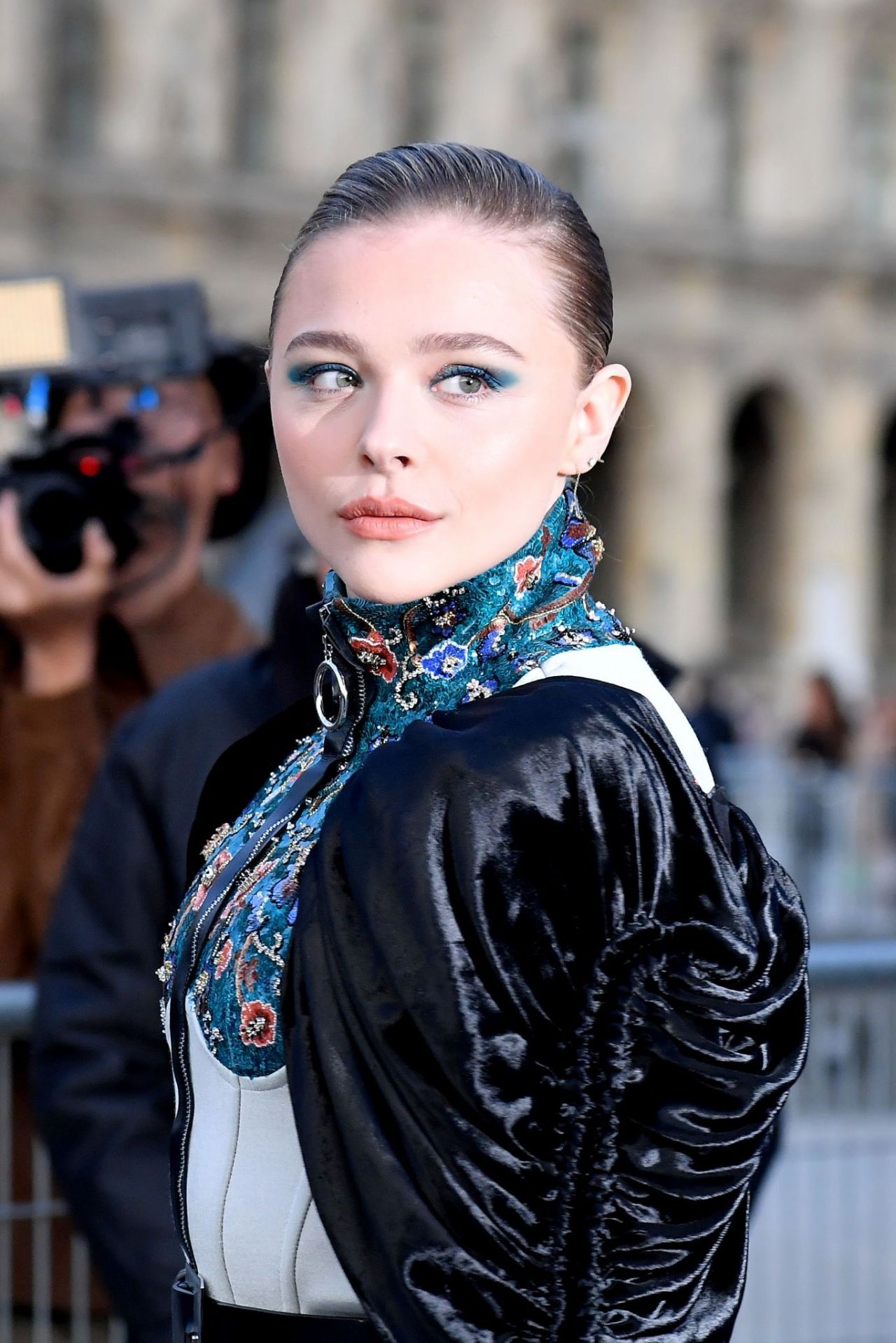 Chloe Moretz Louis Vuitton Show in Paris March 5, 2019 – Star Style
