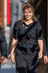 Elizabeth Olsen - Arrives for an Appearance on Jimmy Kimmel Live! in Hollywood 10/01/2019