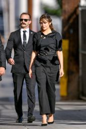 Elizabeth Olsen - Arrives for an Appearance on Jimmy Kimmel Live! in Hollywood 10/01/2019