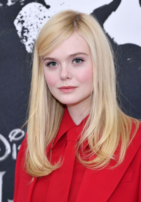 Elle Fanning - "Maleficent: Mistress of Evil" Photocall in London