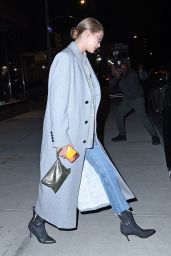 Gigi Hadid Chic Style - Out for Dinner in NYC 10/17/2019