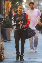 Halle Berry in Skintight Workout Gear 10/08/2019