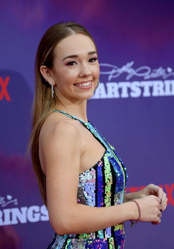 Holly Taylor – “Heartstrings” Premiere in Pigeon Forge