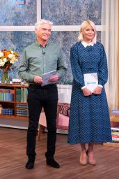 Holly Willoughby - This Morning TV Show in London 10/02/2019