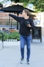 Jennifer Garner - Out in LA 10/02/2019