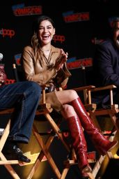 Jessica Szohr - "The Orville" Cast Interview Panel at NYCC 2019