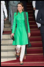 Kate Middleton - Meets the Prime Minister of Pakistan in Islamabad 10/15/2019