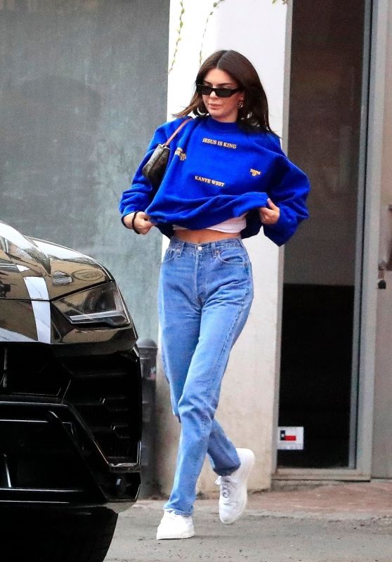 Kendall Jenner Street Style 10/27/2019