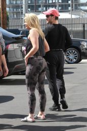 Lauren Alaina - Out in Los Angeles 10/06/2019