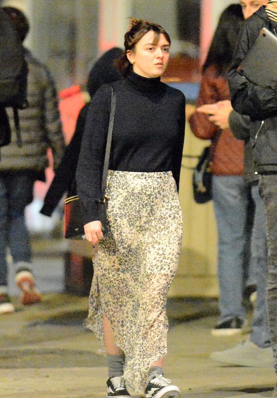 Maisie Williams - Out in New York City 10/15/2019