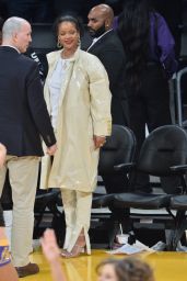 Rihanna - Lakers vs. Utah Jazz Game in LA 10/25/2019